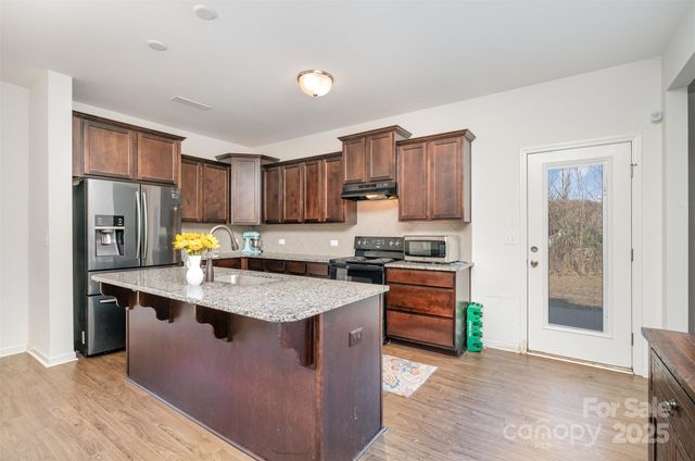 8009 Camden Crossing, Lowell, NC 28098