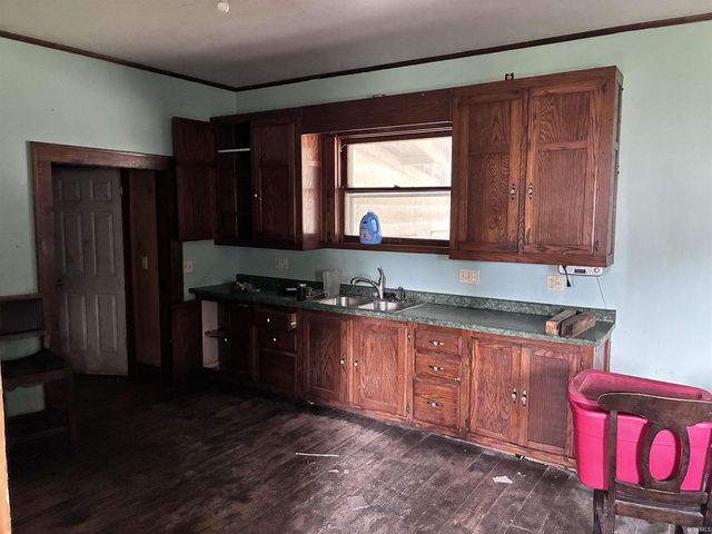 502 N Jefferson Street, Hartford City, IN 47348