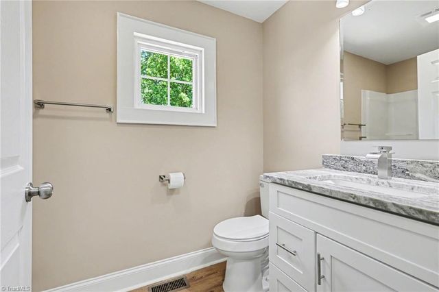 1072 Old State Highway, Asheboro, NC 27205