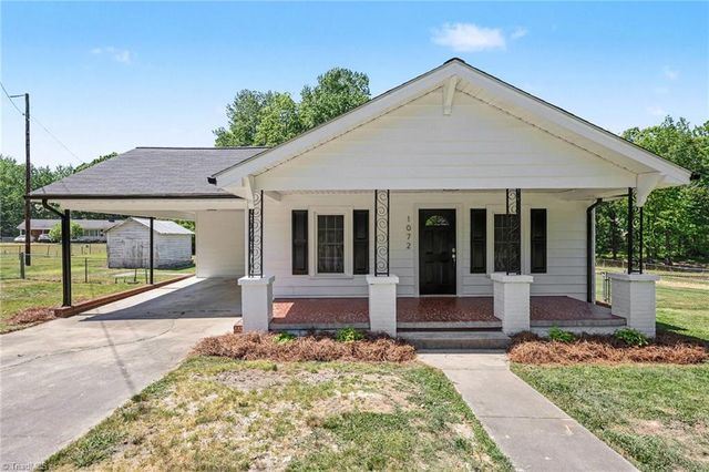 1072 Old State Highway, Asheboro, NC 27205