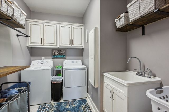 215 George Akins Rd, Westmoreland, TN 37186