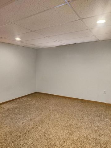 1524 E Monroe AVENUE, Hartford, WI 53027