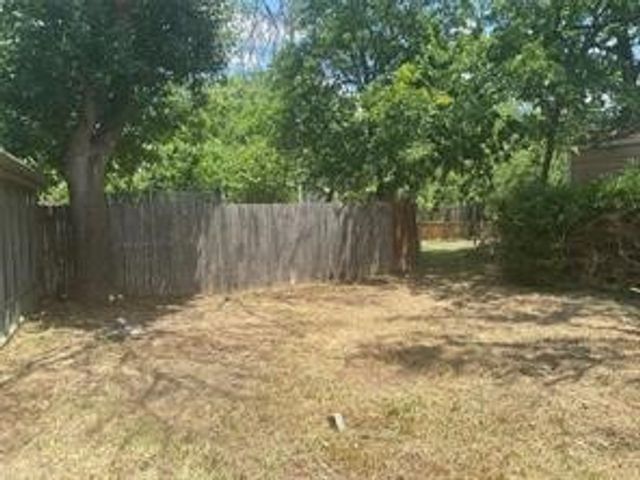 2505 Earl Lane, Fort Worth, TX 76107