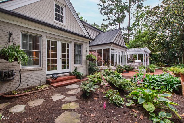 2507 Sanderson Drive, Raleigh, NC 27608