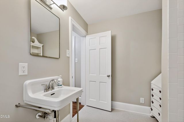 2507 Sanderson Drive, Raleigh, NC 27608