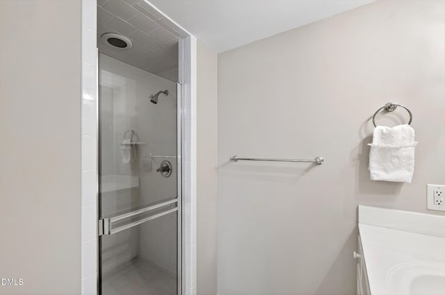 2507 Sanderson Drive, Raleigh, NC 27608