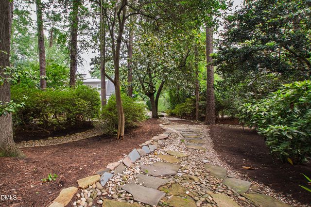 2507 Sanderson Drive, Raleigh, NC 27608
