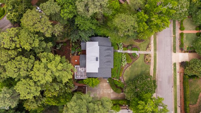 2507 Sanderson Drive, Raleigh, NC 27608