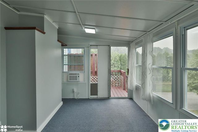 1063 Howertown Road, North Catasauqua Bor, PA 18032