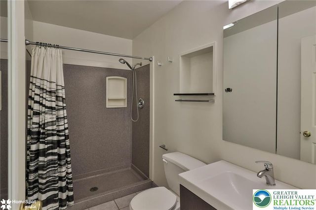 1063 Howertown Road, North Catasauqua Bor, PA 18032