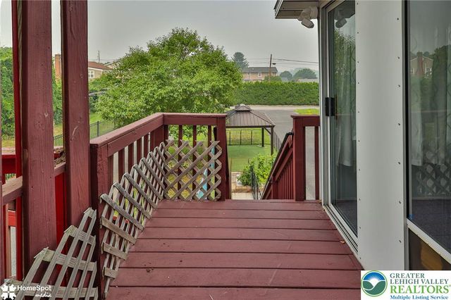 1063 Howertown Road, North Catasauqua Bor, PA 18032