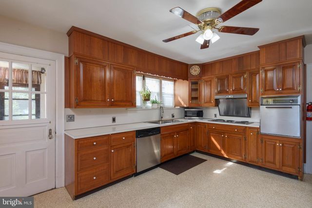 507 COATESVILLE RD, West Grove, PA 19390