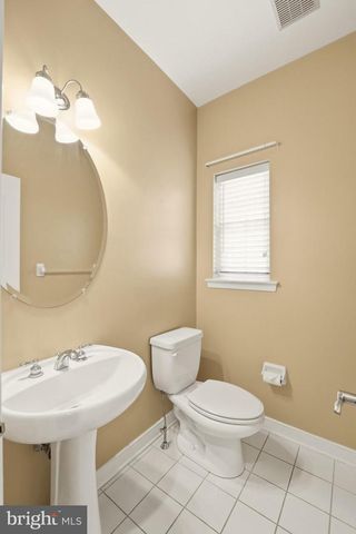 2493 THISTLE RD, Macungie, PA 18062