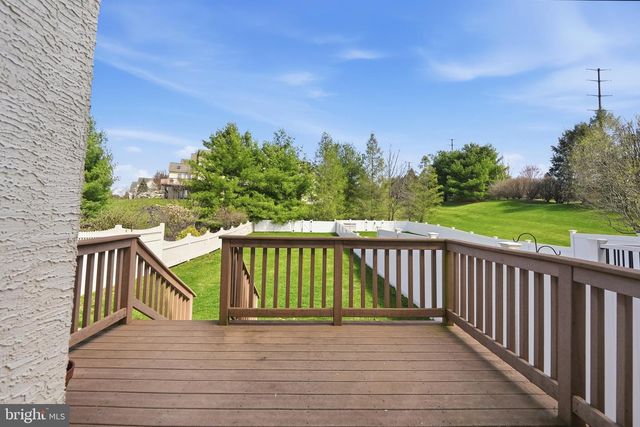 2493 THISTLE RD, Macungie, PA 18062
