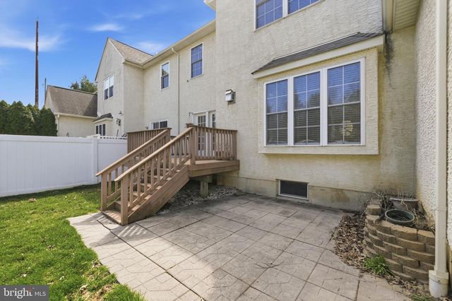2493 THISTLE RD, Macungie, PA 18062