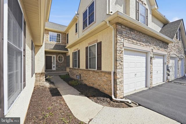 2493 THISTLE RD, Macungie, PA 18062