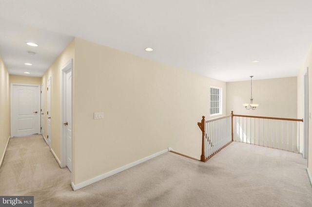 2493 THISTLE RD, Macungie, PA 18062