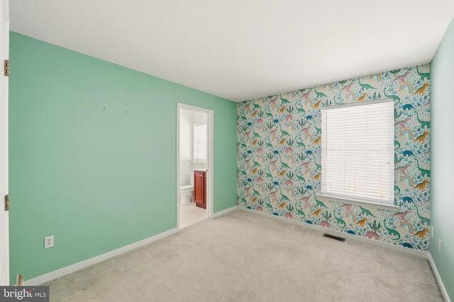 2493 THISTLE RD, Macungie, PA 18062