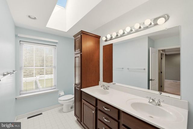2493 THISTLE RD, Macungie, PA 18062