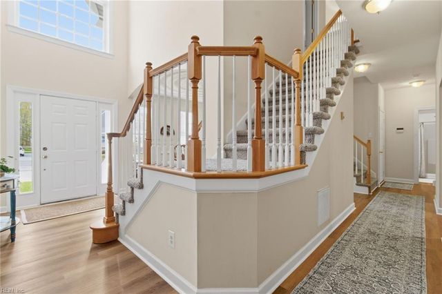 1639 Clearwater LN, Chesapeake, VA 23322