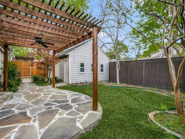 5606 Mercedes Avenue, Dallas, TX 75206