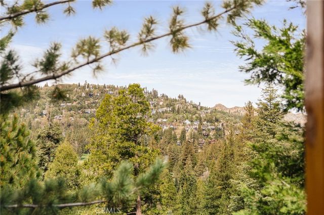 26910 Everest Road, Lake Arrowhead, CA 92352