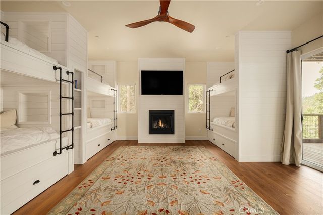 26910 Everest Road, Lake Arrowhead, CA 92352