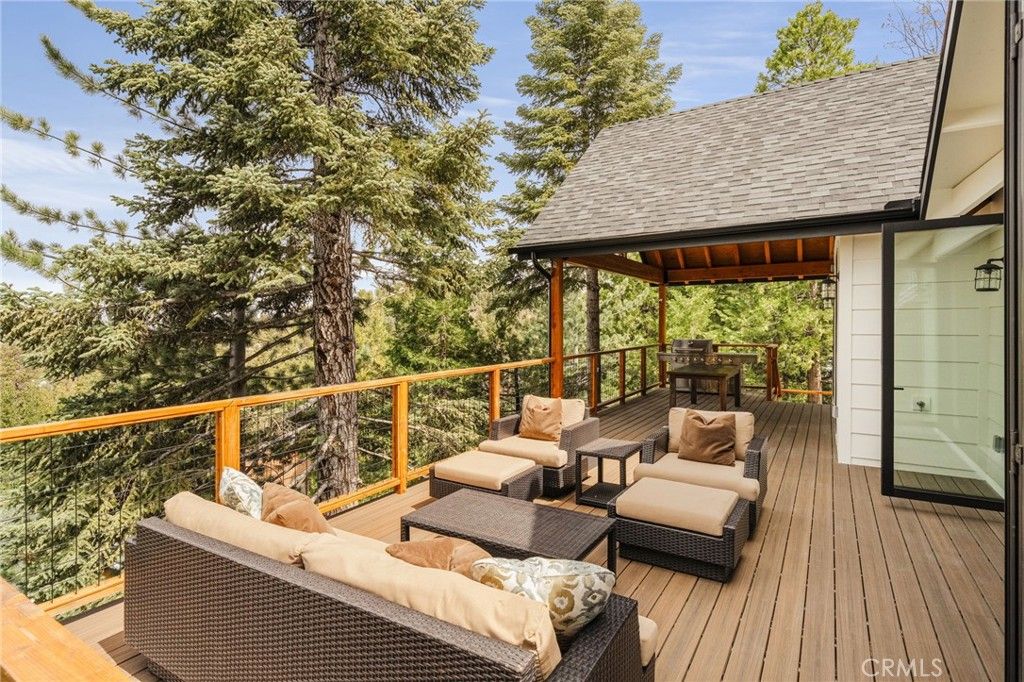 26910 Everest Road, Lake Arrowhead, CA 92352