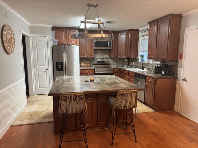 517 Temple Street, Woodville, TX 75979