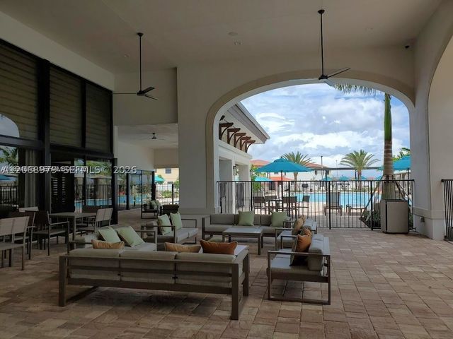 3382 W 114th Ter, Hialeah, FL 33018