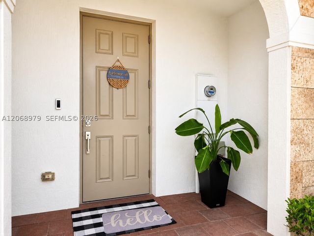 3382 W 114th Ter, Hialeah, FL 33018