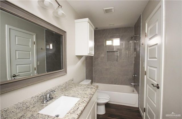 2109 Taxco Court, Edinburg, TX 78542