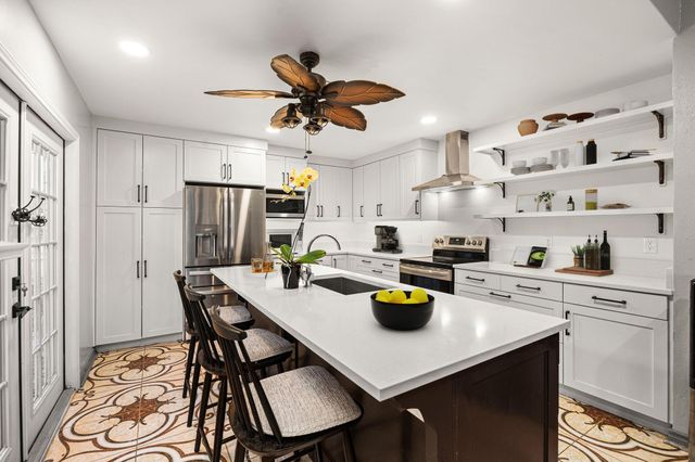1513 Beaconshire Road, Houston, TX 77077