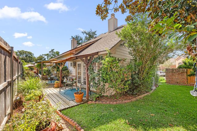 1513 Beaconshire Road, Houston, TX 77077