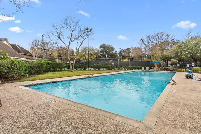 1513 Beaconshire Road, Houston, TX 77077