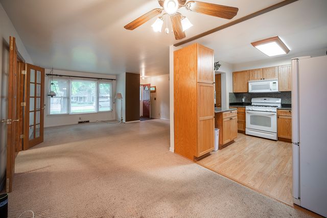 47 Briarcliff Road, Montgomery, IL 60538