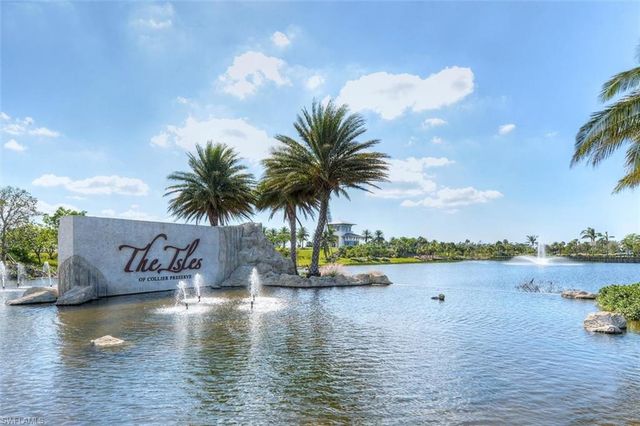 7315 Cayo Coco LN, Naples, FL 34113