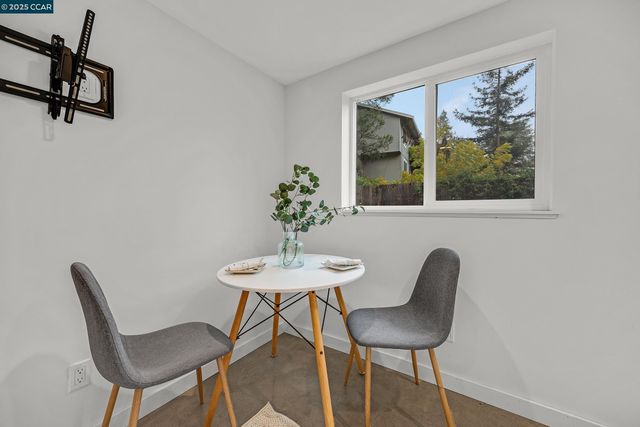 971 W Green St, Martinez, CA 94553