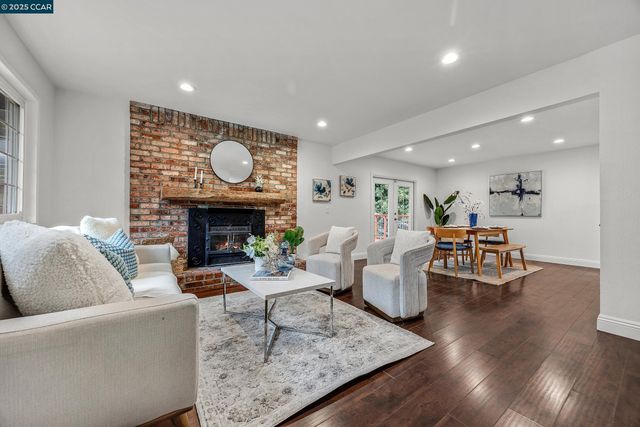 971 W Green St, Martinez, CA 94553