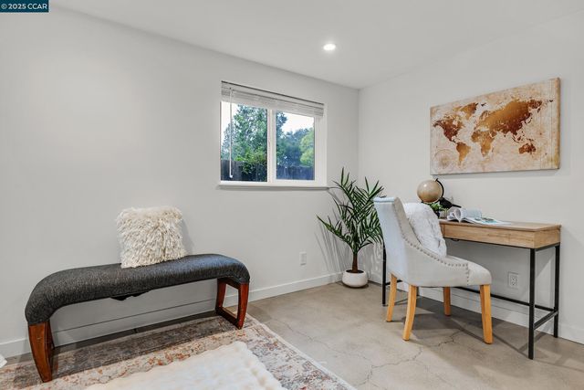 971 W Green St, Martinez, CA 94553