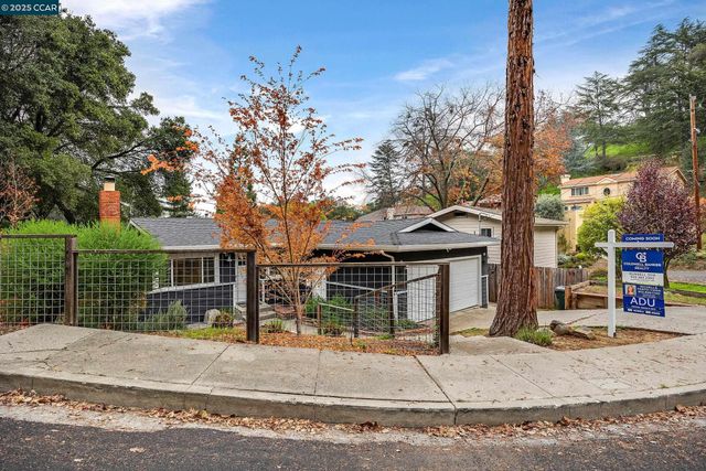 971 W Green St, Martinez, CA 94553