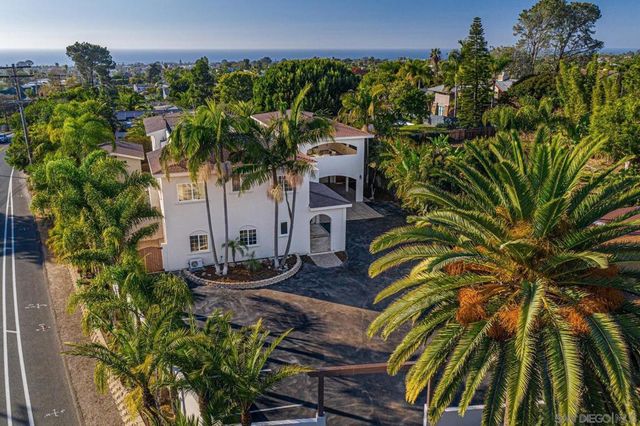 1280 Santa Fe Dr, Encinitas, CA 92024