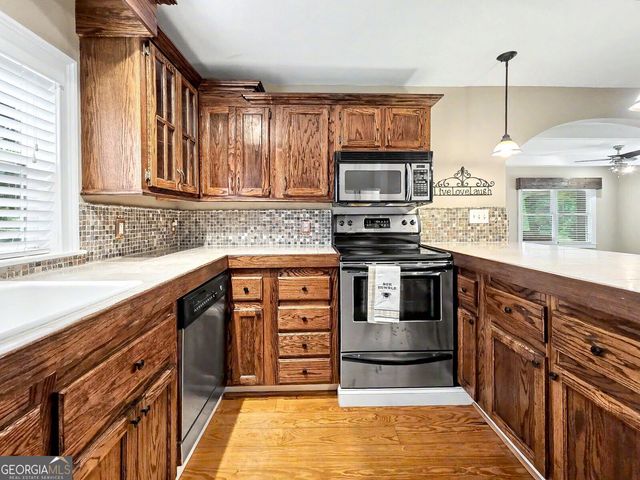 906 Cartersville Highway, Dallas, GA 30132