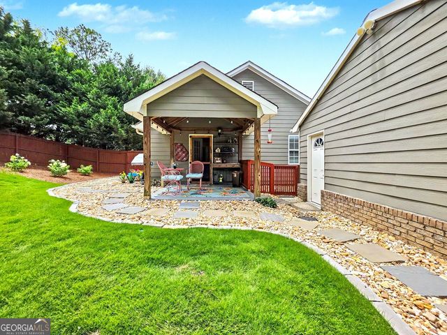 906 Cartersville Highway, Dallas, GA 30132