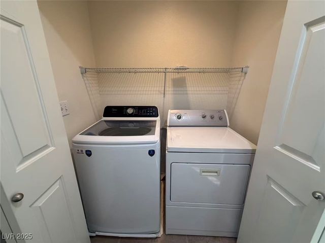 8874 Brindisi Park Avenue, Las Vegas, NV 89148