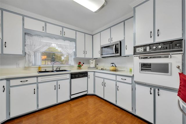 29 JASMINE DRIVE, Debary, FL 32713