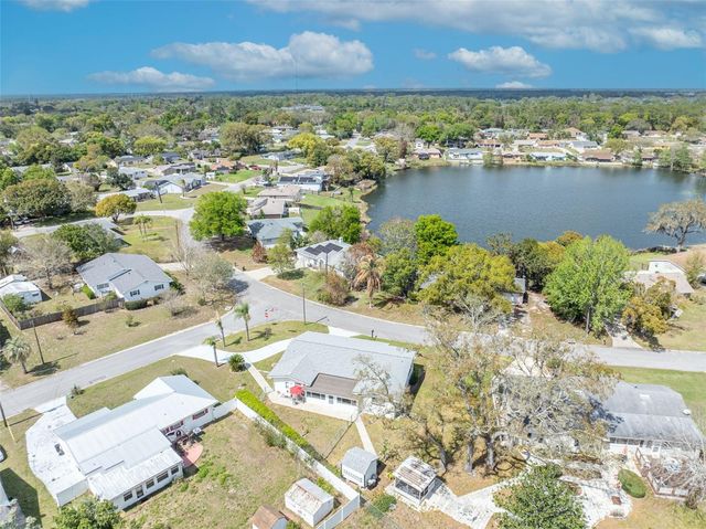 29 JASMINE DRIVE, Debary, FL 32713