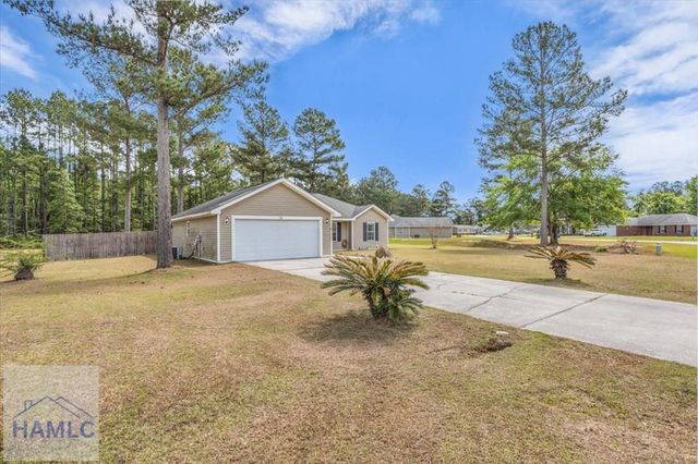 170 Cutters Gap SE, Ludowici, GA 31316