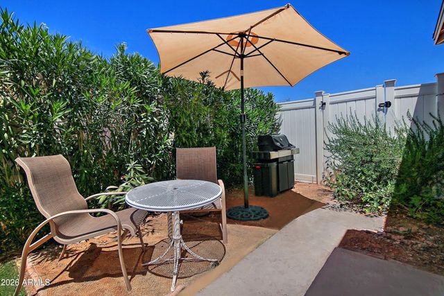 1923 W Earll Drive, Phoenix, AZ 85015
