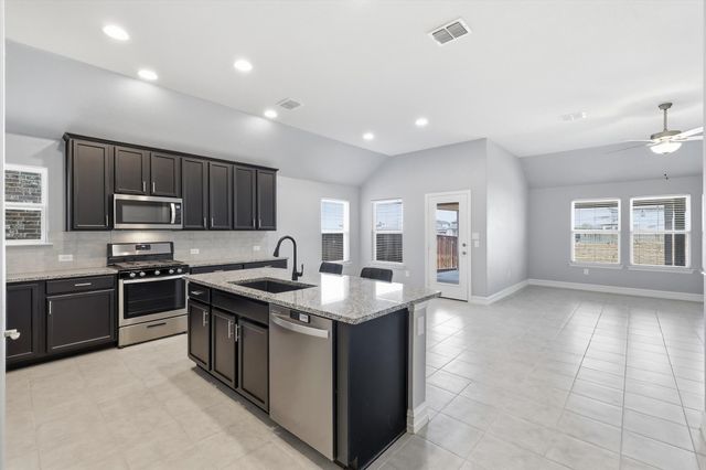 405 Tommie Lillian Lane, Celina, TX 75009